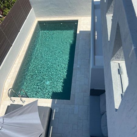 Villa Leo Aigina Vathí Екстериор снимка