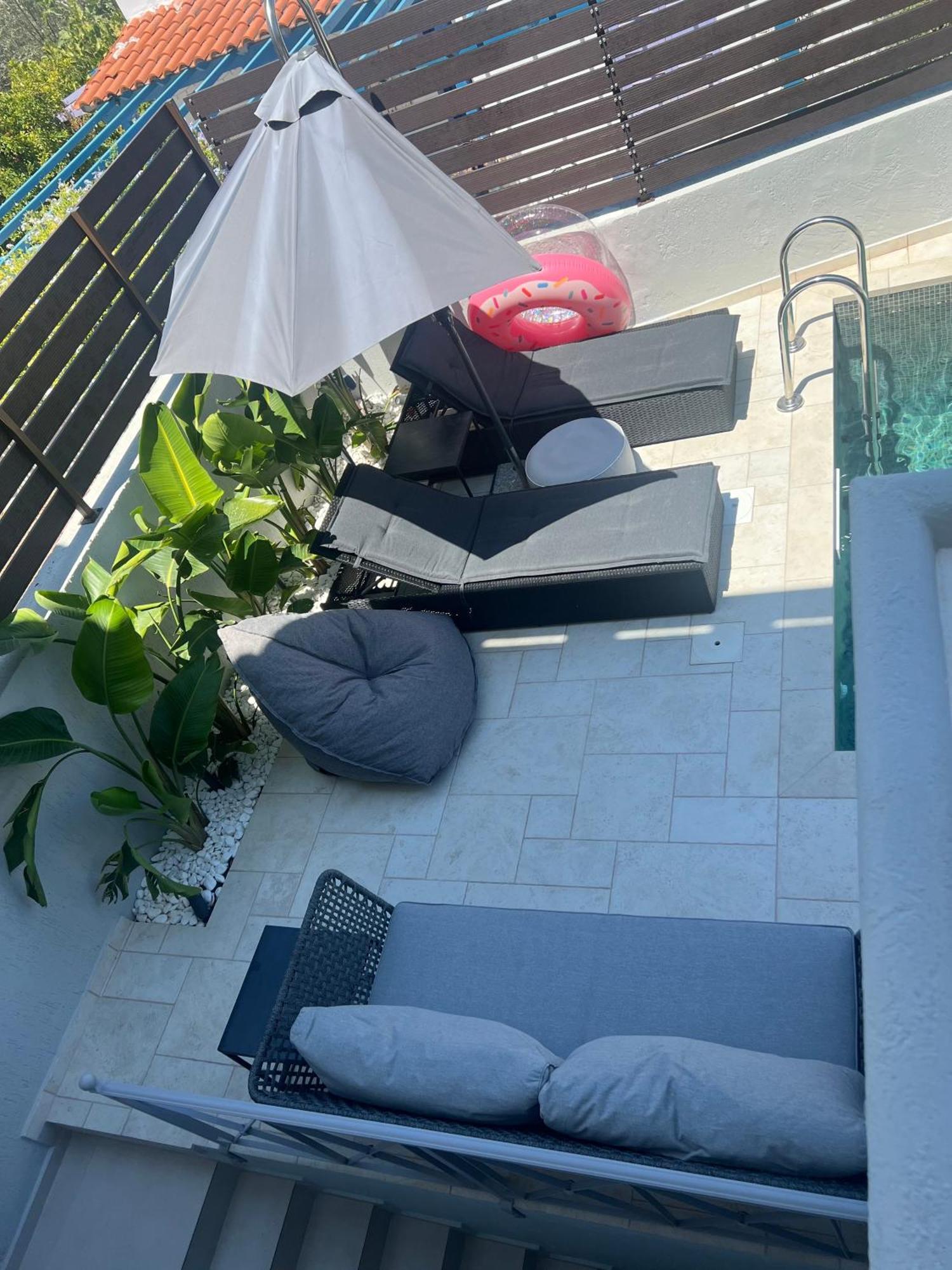 Villa Leo Aigina Vathí Екстериор снимка